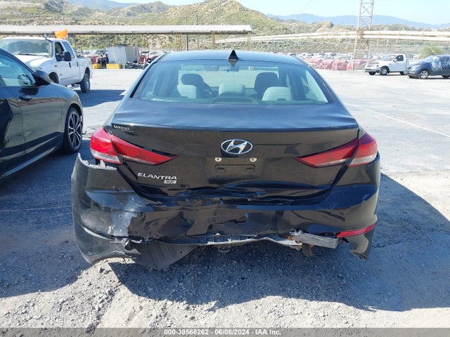 Hyundai ELANTRA SE 2017 5NPD74LF0HH164710 Image 15