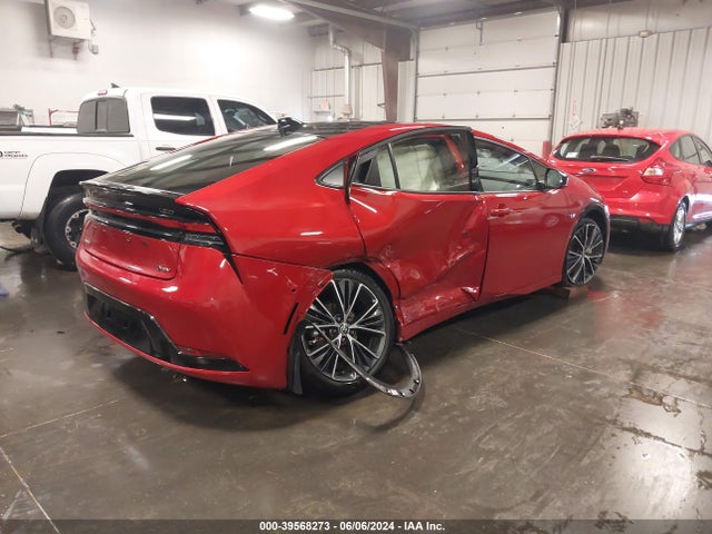 Toyota Prius Limited Awd-e 2024 JTDADABU8R3009068 Image 4