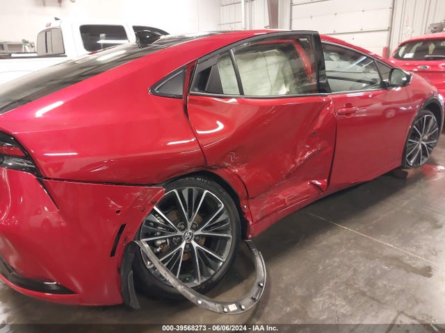 Toyota Prius Limited Awd-e 2024 JTDADABU8R3009068 Image 6