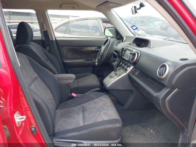 JTLZE4FE8FJ076463 Scion XB
