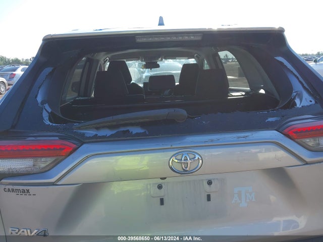 Toyota RAV4 LE 2019 2T3H1RFV7KC029678 Image 17