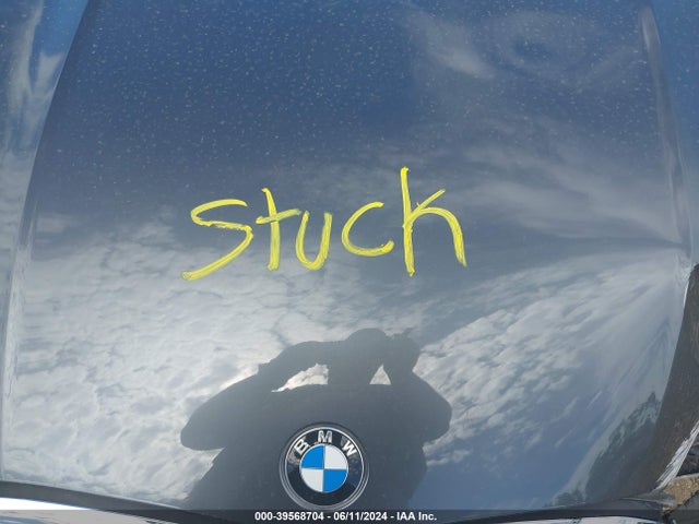 3MW5R7J07L8B22395 BMW 330i Xdrive
