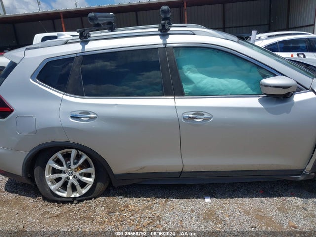 Nissan ROGUE SV 2018 5N1AT2MV2JC710171 Image 12