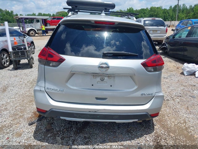 Nissan ROGUE SV 2018 5N1AT2MV2JC710171 Image 15