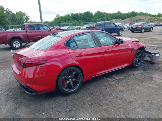 ZARFAMEV1P7670473 Alfa Romeo Giulia Quadrifoglio Rwd