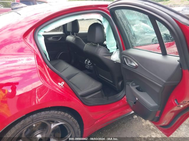 ZARFAMEV1P7670473 Alfa Romeo Giulia Quadrifoglio Rwd