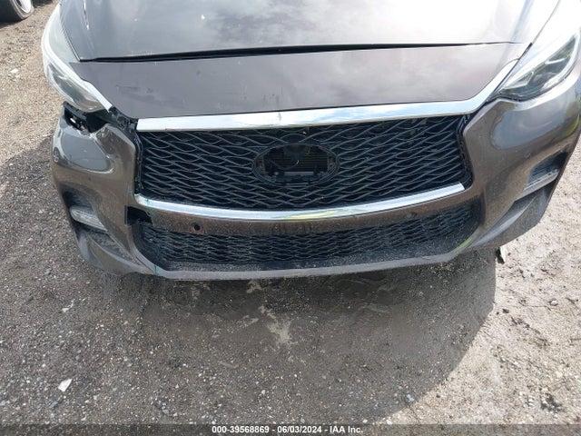 SJKCH5CPXHA021209 Infiniti Qx30 Sport
