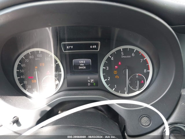 SJKCH5CPXHA021209 Infiniti Qx30 Sport