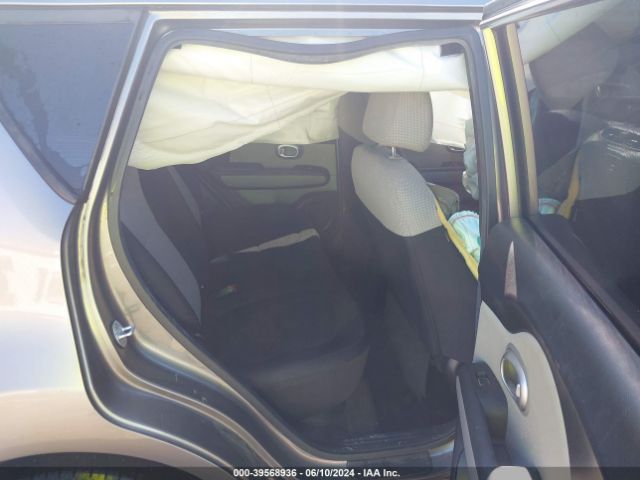 KNDJN2A2XK7014399 KIA Soul