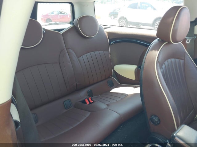 2009 MINI COOPER S CLUBMAN WMWMM33599TP92205 Photo 7