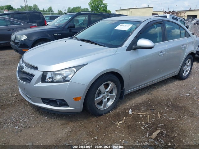 Chevrolet Cruze 1lt Auto 2014 1G1PC5SB8E7326119 Image 2