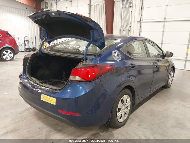 Hyundai ELANTRA SE 2016 5NPDH4AE2GH666706 Image 4