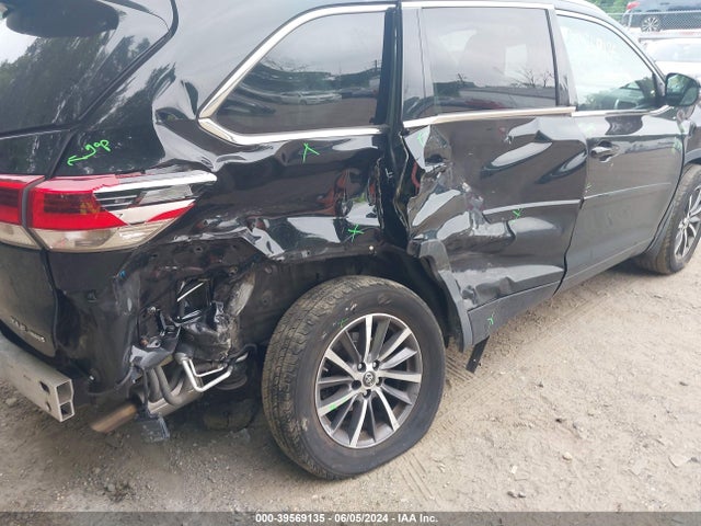 Toyota Highlander Xle 2018 5TDJZRFH1JS554156 Image 6
