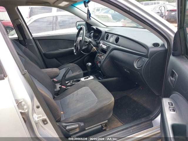 2005 MITSUBISHI OUTLANDER JA4LX31F35U006141 Photo 4
