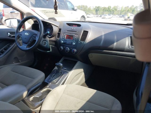 KNAFX4A69F5401975 KIA FORTE LX