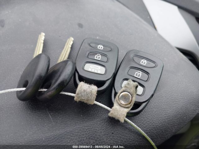5NPDH4AE5EH540241 Hyundai ELANTRA SE