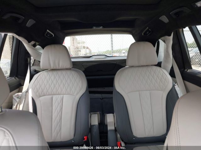 5UX23EM01R9U12815 BMW X7 Xdrive40i