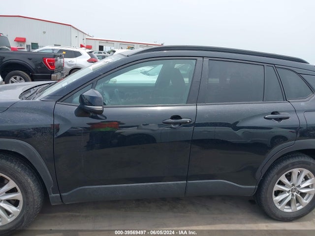 Toyota Corolla Cross Le 2022 7MUCAAAG4NV035999 Image 14