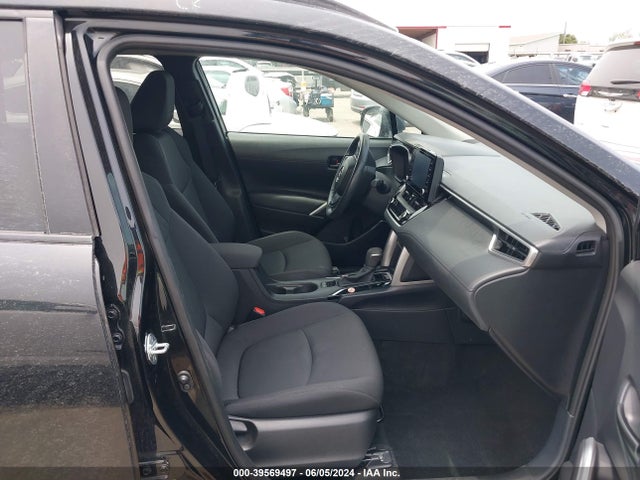 Toyota Corolla Cross Le 2022 7MUCAAAG4NV035999 Image 5