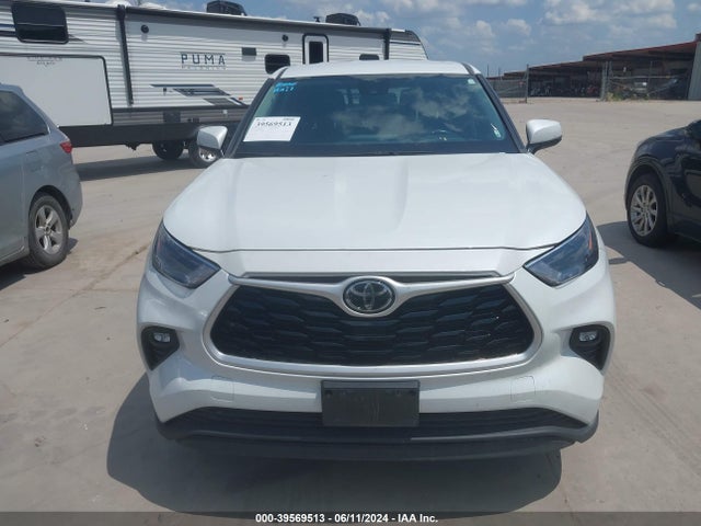 Toyota Highlander Le 2022 5TDBZRBH6NS590487 Image 12