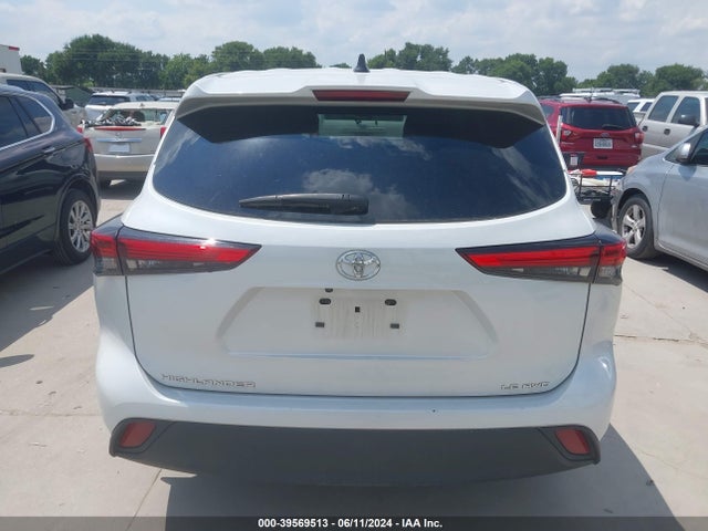 Toyota Highlander Le 2022 5TDBZRBH6NS590487 Image 16