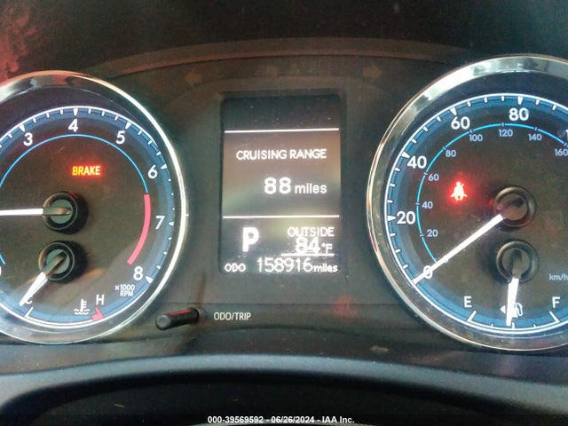 Toyota COROLLA LE 2018 5YFBURHE4JP771425 Image 7