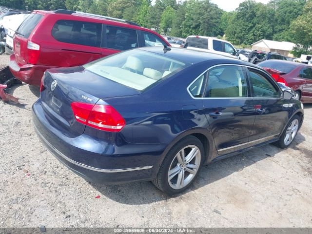 1VWBT7A31FC032199 Volkswagen Passat 1.8t Se