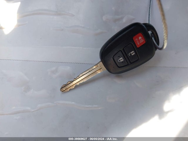 Toyota RAV4 LE 2014 2T3ZFREV4EW098192 Image 11