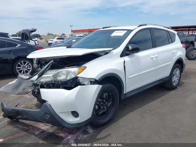 Toyota RAV4 LE 2014 2T3ZFREV4EW098192 Image 2