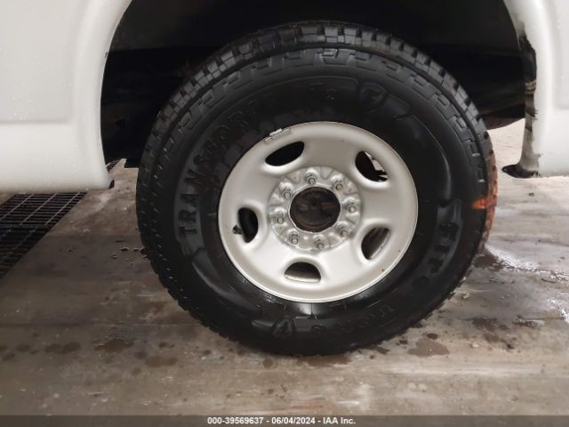1GTW7AFG7L1182116 GMC Savana Cargo Rwd 2500 Regular Wheelbase Work Van