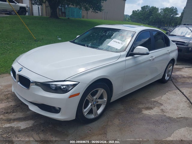 WBA3C3G53FNS75068 BMW 320i Xdrive