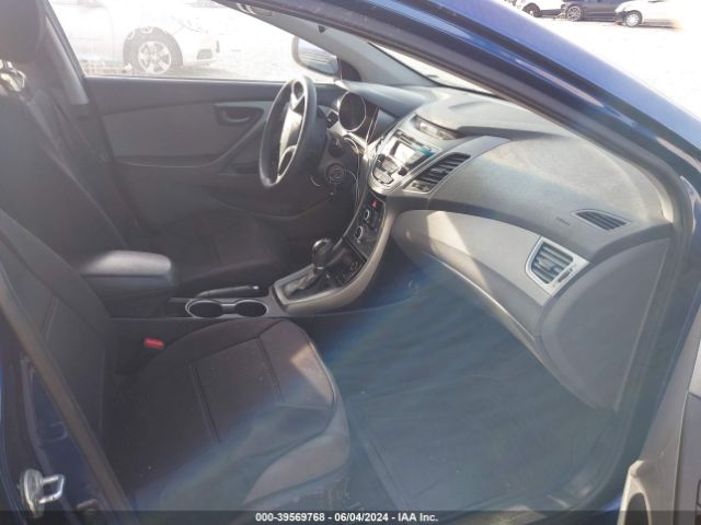 5NPDH4AE3GH778740 Hyundai ELANTRA SE