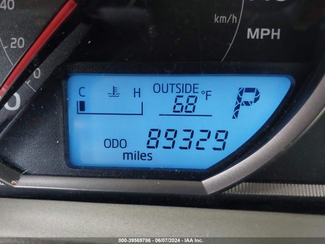 Toyota RAV4 LE 2015 JTMZFREV3FJ050893 Image 15