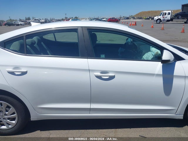 Hyundai ELANTRA SE 2017 5NPD74LF8HH204287 Image 13