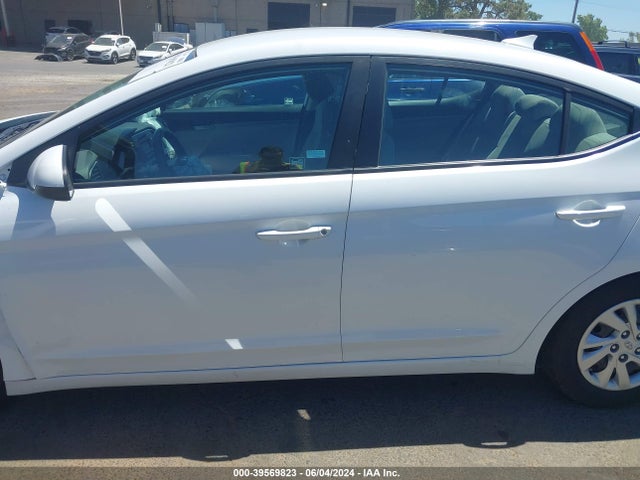 Hyundai ELANTRA SE 2017 5NPD74LF8HH204287 Image 14