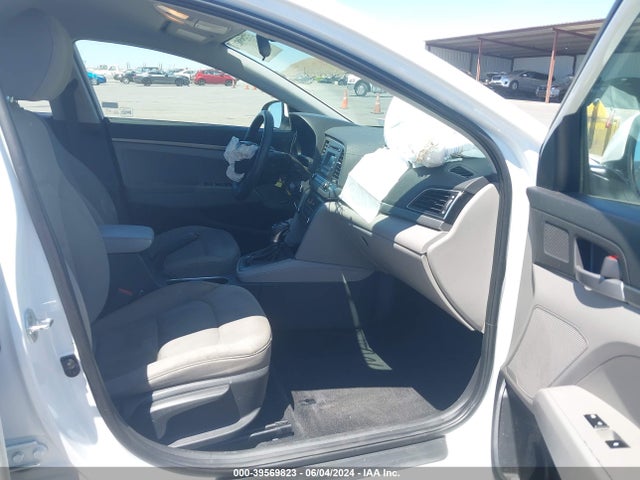 Hyundai ELANTRA SE 2017 5NPD74LF8HH204287 Image 5