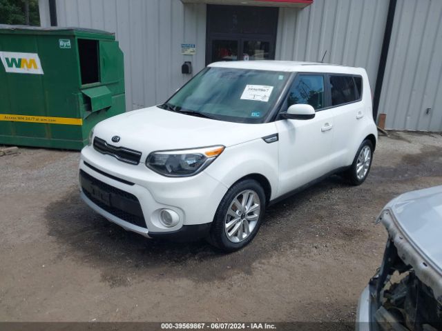 KNDJP3A58J7889862 KIA SOUL +