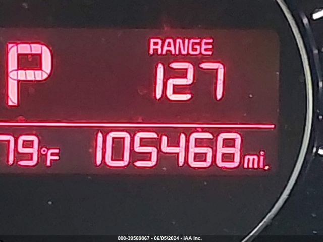 KNDJP3A58J7889862 KIA SOUL +
