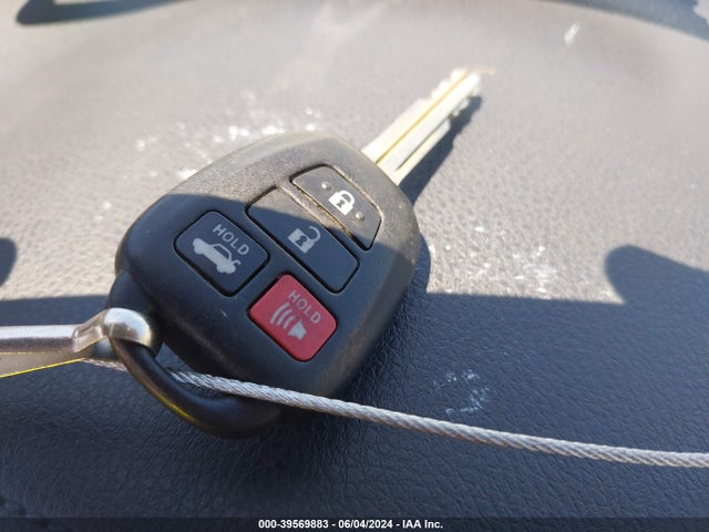 Toyota COROLLA LE 2015 5YFBURHE1FP305359 Image 11
