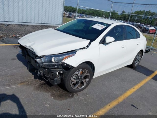 3KPF24AD7KE006577 KIA Forte Lxs