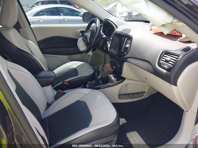3C4NJCCB0KT755740 Jeep Compass Limited Fwd