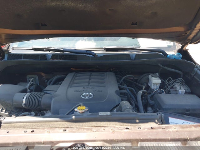 5TFFY5F1XFX180796 Toyota Tundra Limited 5.7l V8