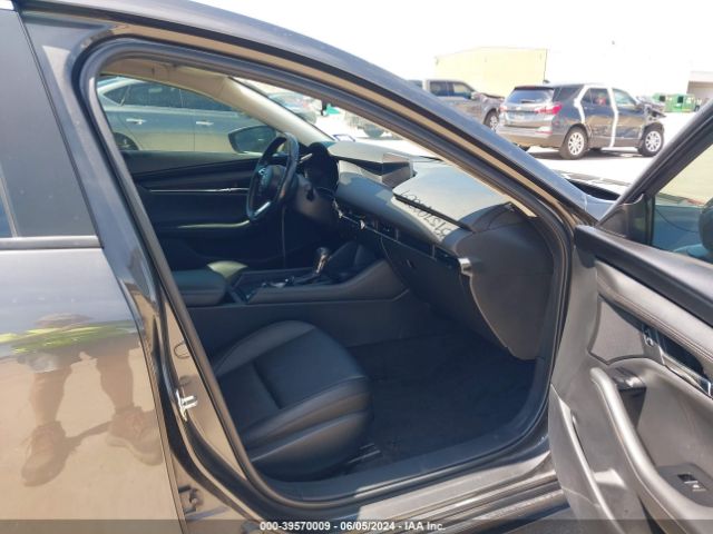 JM1BPACL3M1318968 Mazda Mazda3 Preferred