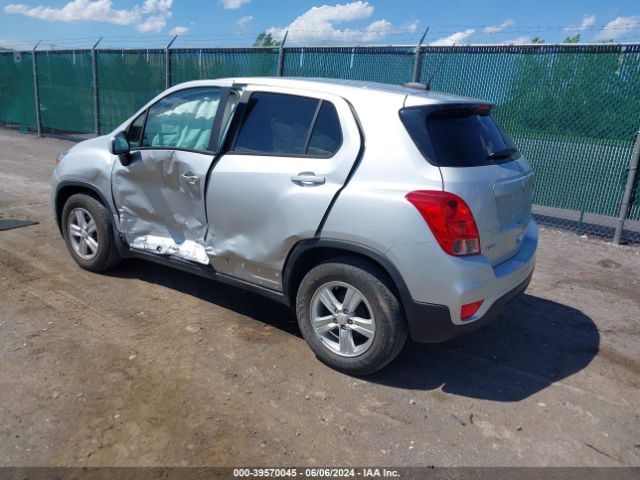 KL7CJKSB8MB302566 Chevrolet Trax Fwd Ls