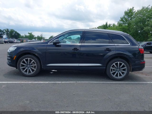 WA1LHAF75KD026325 Audi Q7 45 Premium