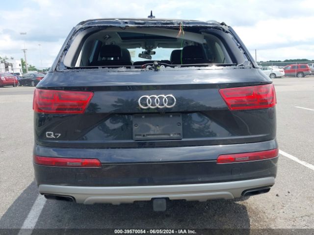 WA1LHAF75KD026325 Audi Q7 45 Premium