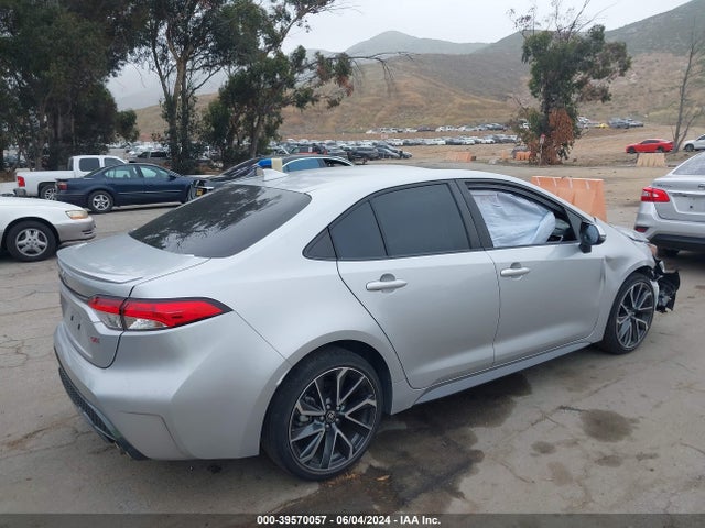 Toyota COROLLA SE 2020 JTDP4RCE3LJ050307 Image 4