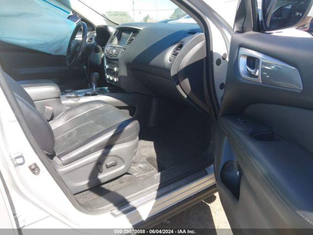 5N1DR2CM8LC598810 Nissan Pathfinder Sl 4wd