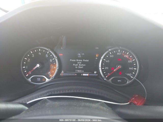 ZACCJABB0JPH85937 Jeep Renegade Altitude Fwd