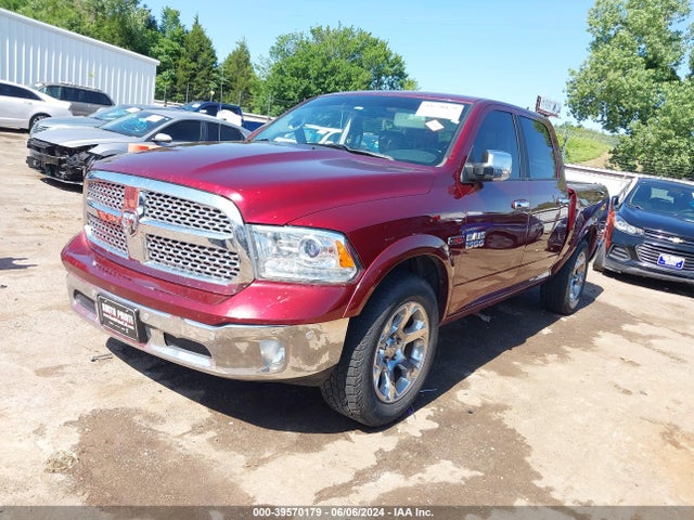 1C6RR7NM3JS353119 RAM 1500 Laramie  4x4 5'7 Box